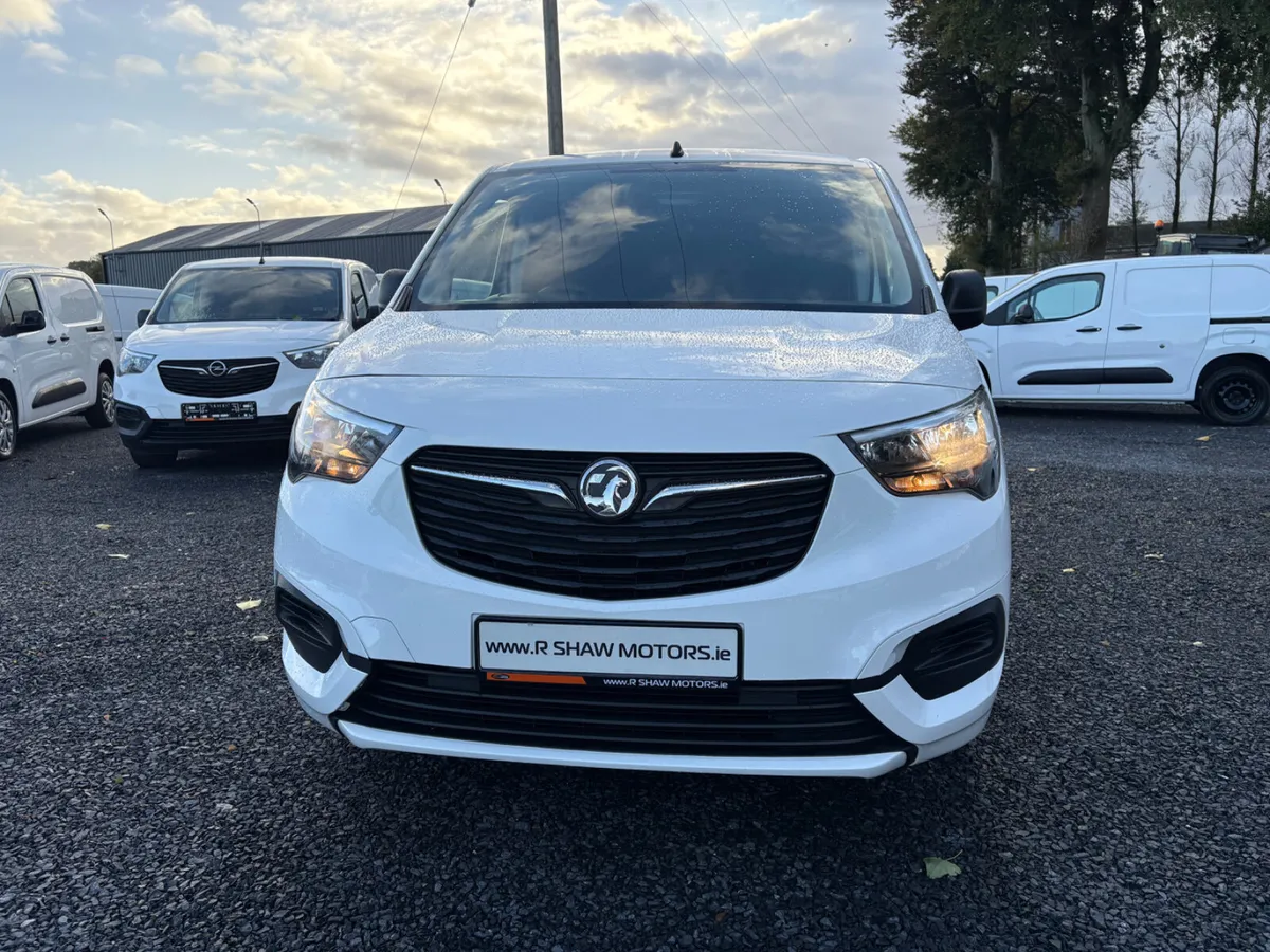 Vauxhall Combo - Image 3