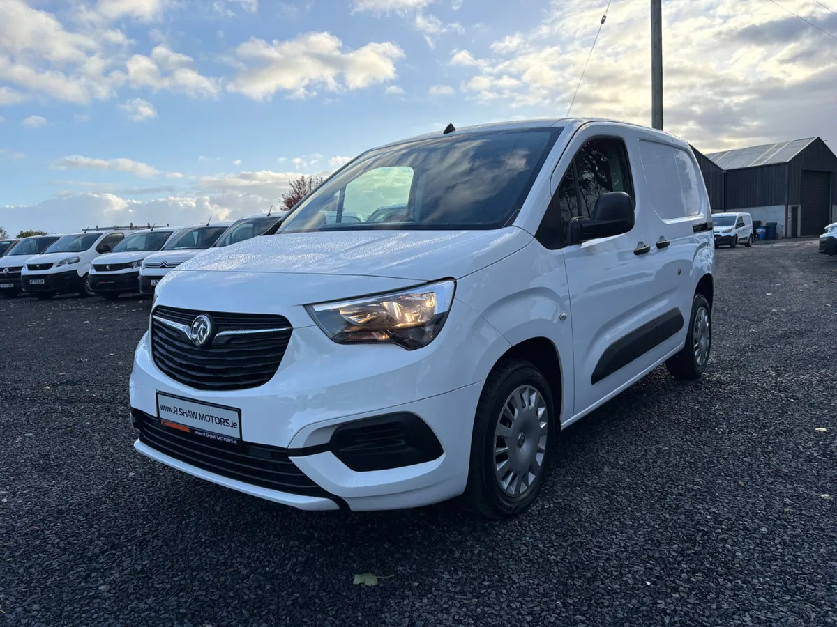 Vauxhall Combo - Image 2