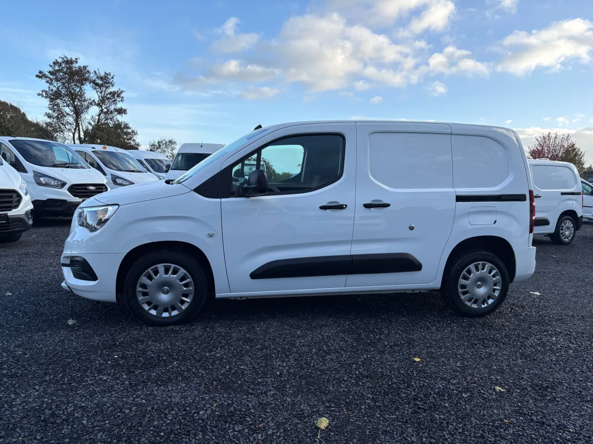 Vauxhall Combo - Image 1