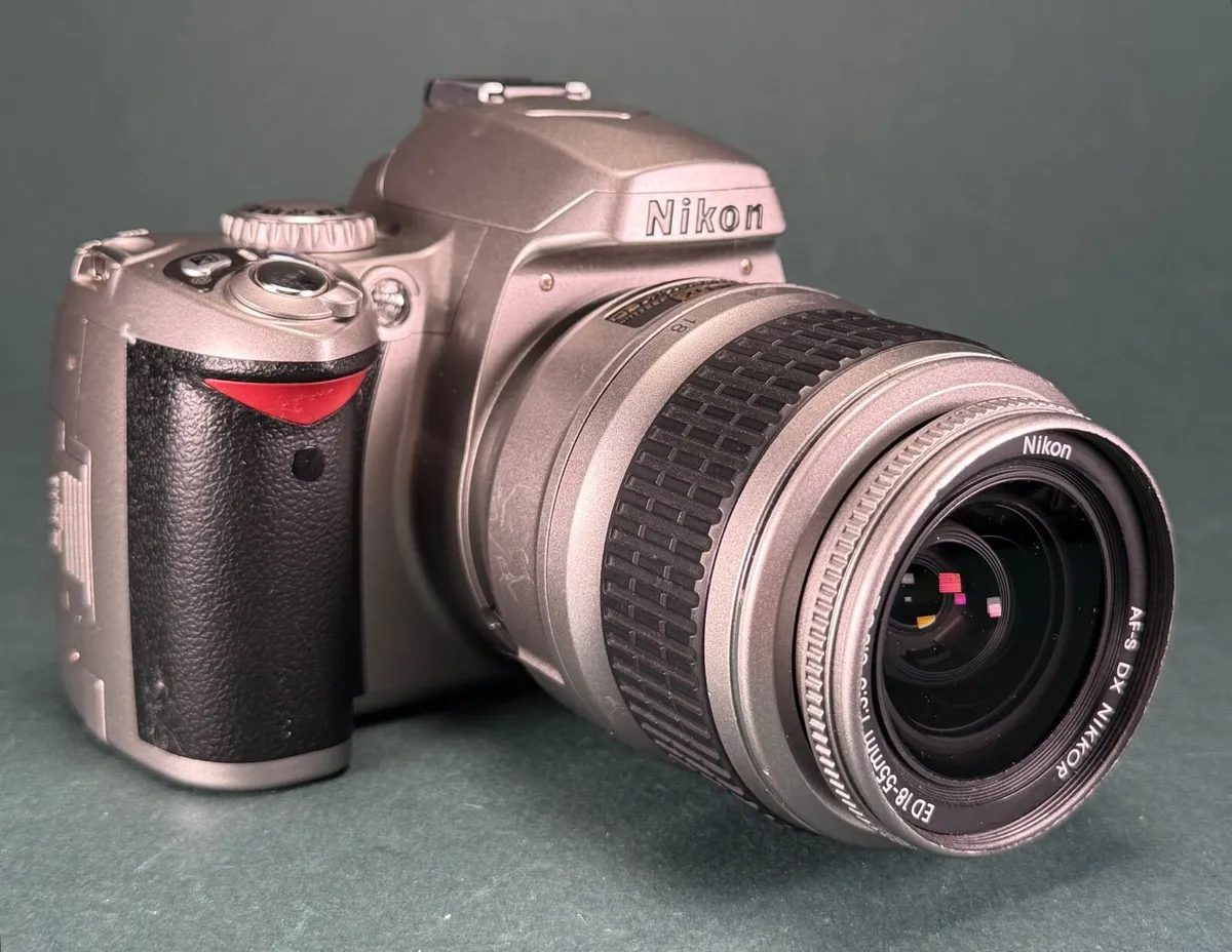 Nikon D40 with AF-S NIKKOR 18-55mm 1:3.5-5.6G ED l - Image 2