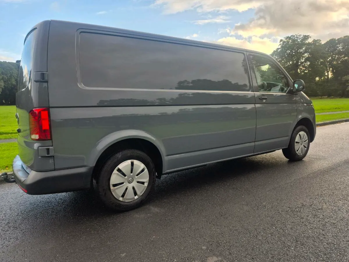 Volkswagen transporter - Image 1