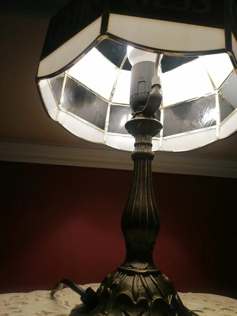 New In The Box Art Deco Guinness Tiffany Lamp - Image 4