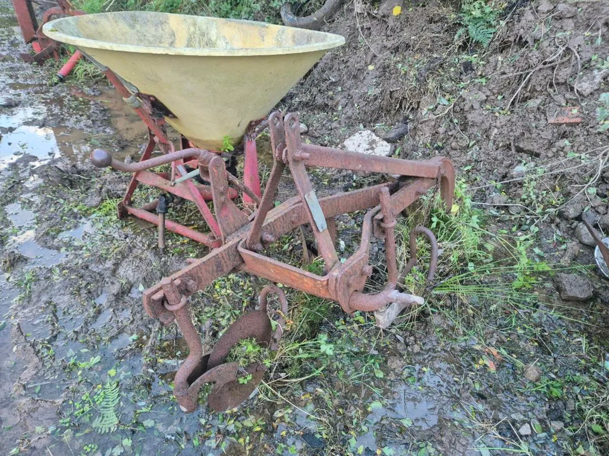 Ferguson plough - Image 3