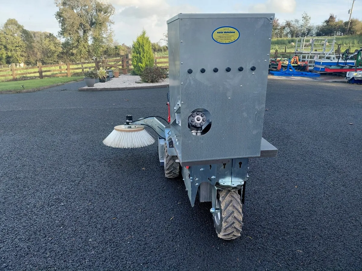 Cubicle cleaner - Image 3