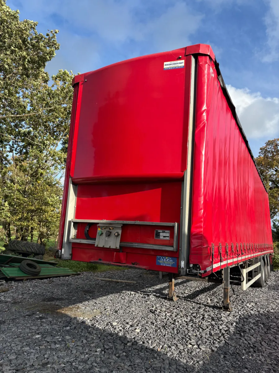 Lawrence David Curtain Sider - Image 1