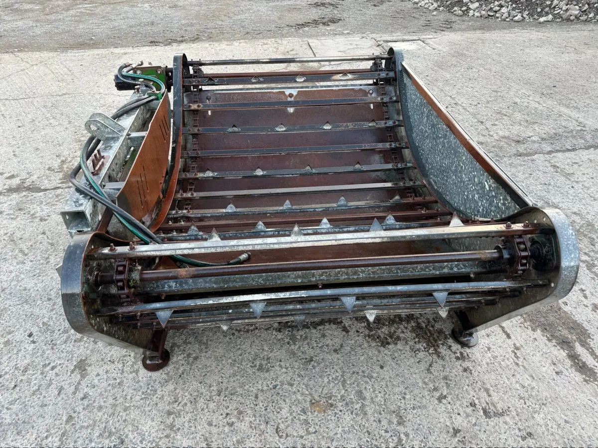 Farm machinery - Image 2