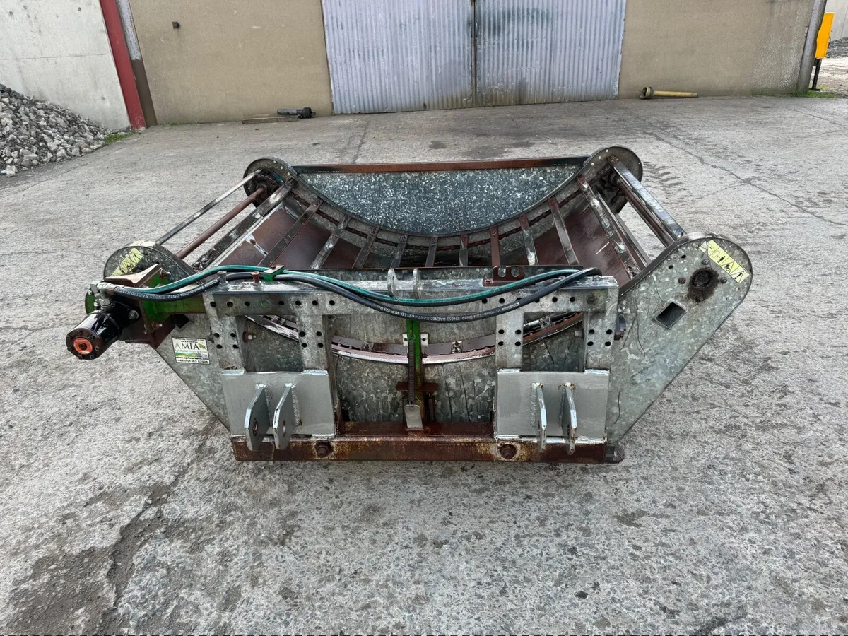 Farm machinery - Image 3