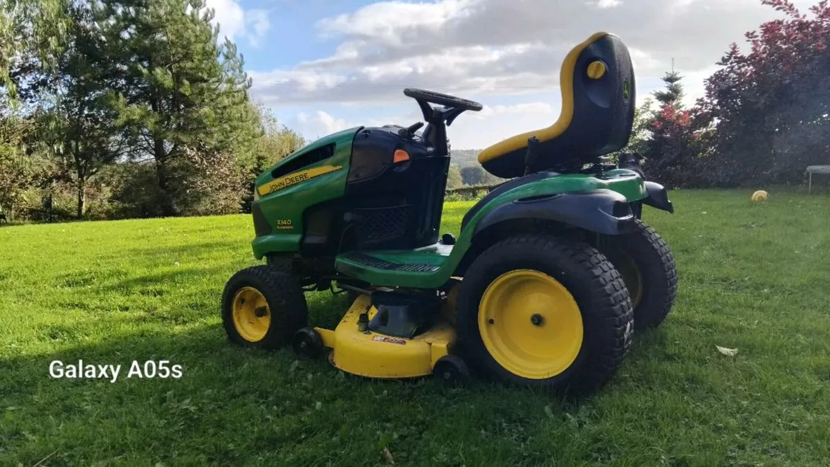 John Deere x140 21hp - Image 2