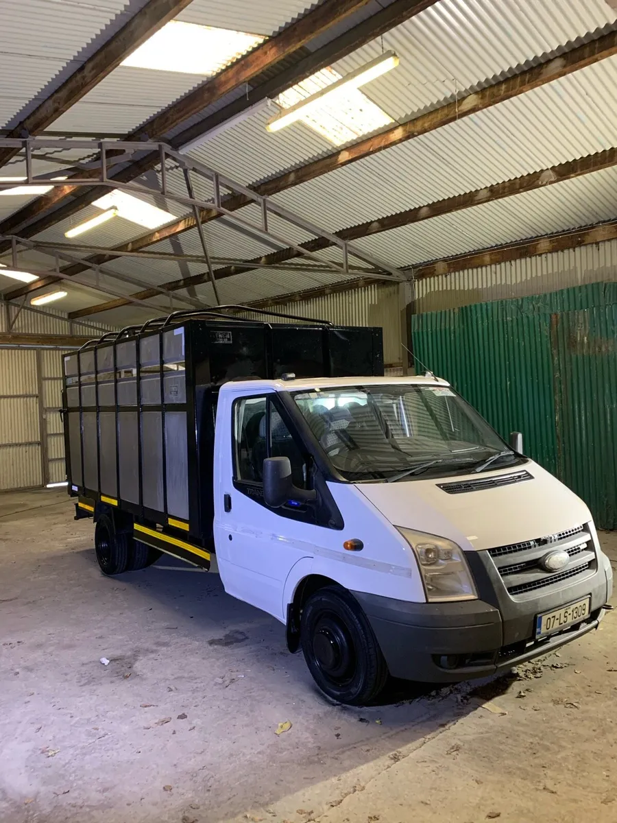 Panel beating & spray painting - Image 4