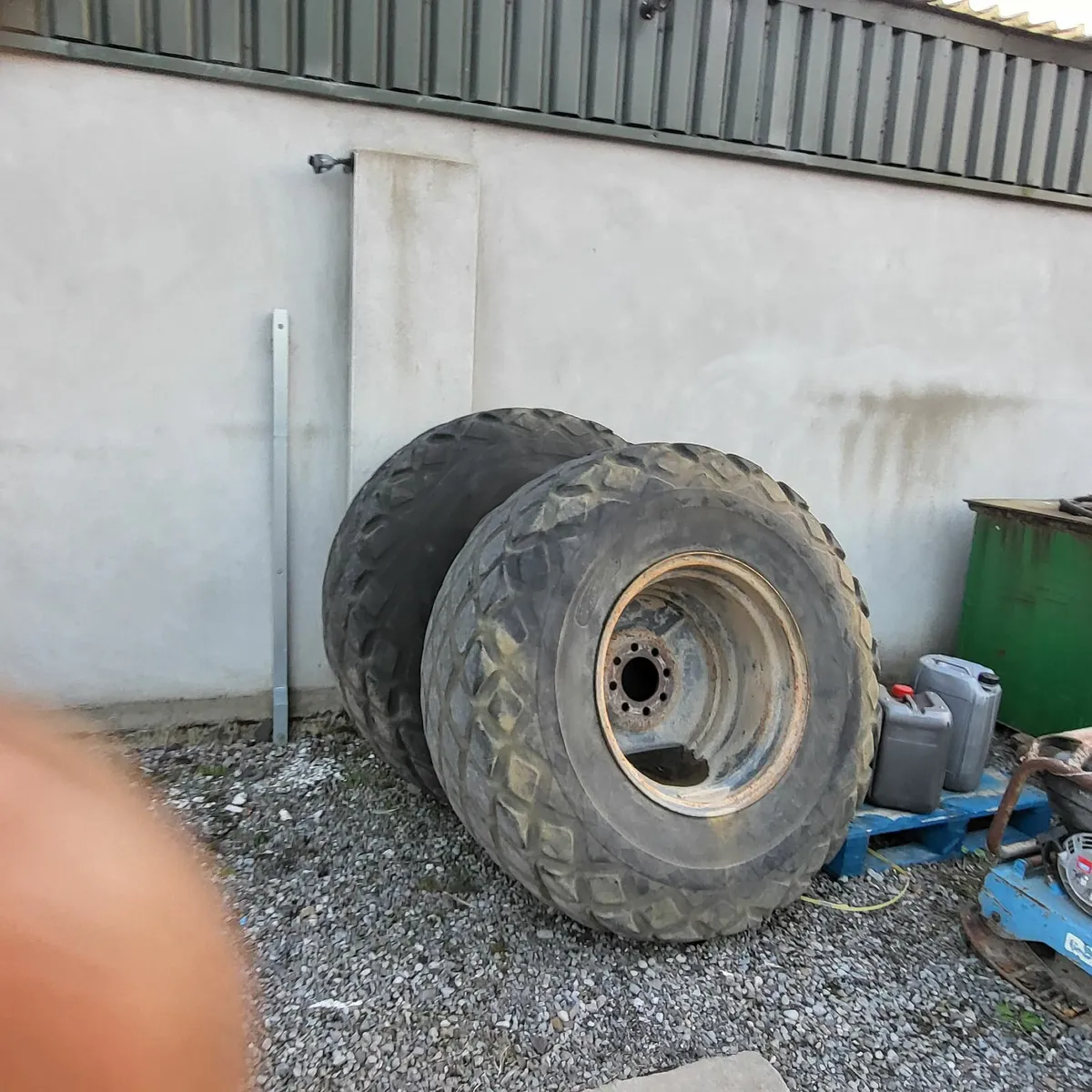 Wheels  and tyres - Image 2