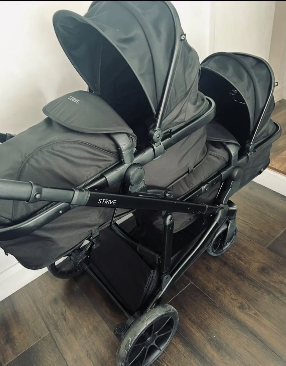 Double Buggy/Stroller  Zummi Strive - Image 3