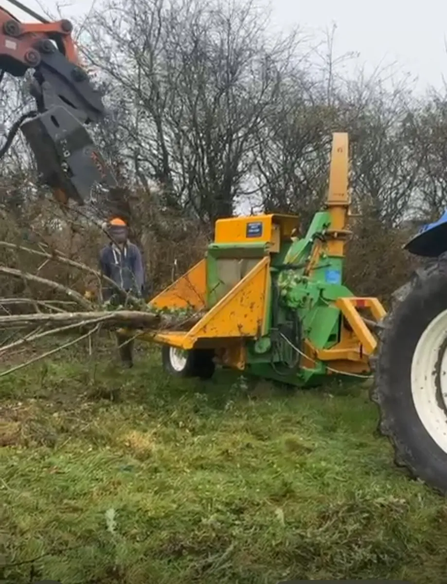 Tree shearing and chipping - Image 4