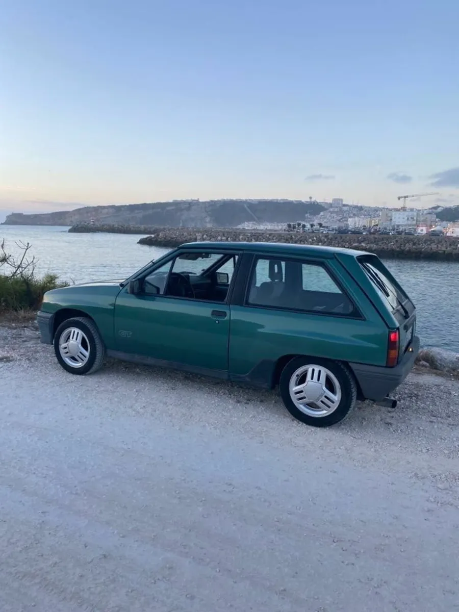 Opel Corsa SR/GT 1989 - Image 2