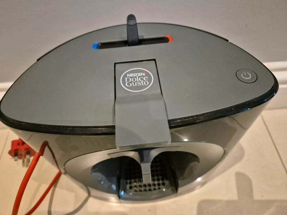 Krups Nescafe Dolce Gusto Oblo Coffee Machine - Image 2