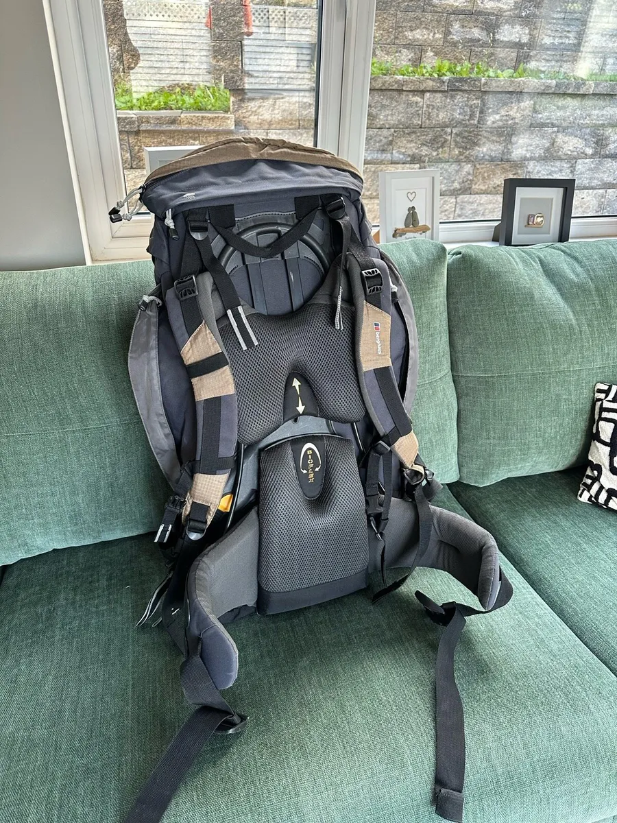 Berghaus 75L Hiking Backpack - Image 2