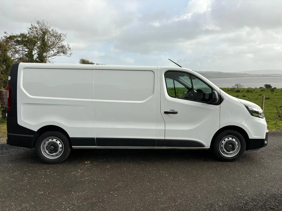 Nissan Primastar 2022 - Image 2