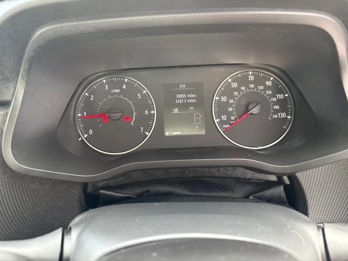 Nissan Primastar 2022 - Image 3