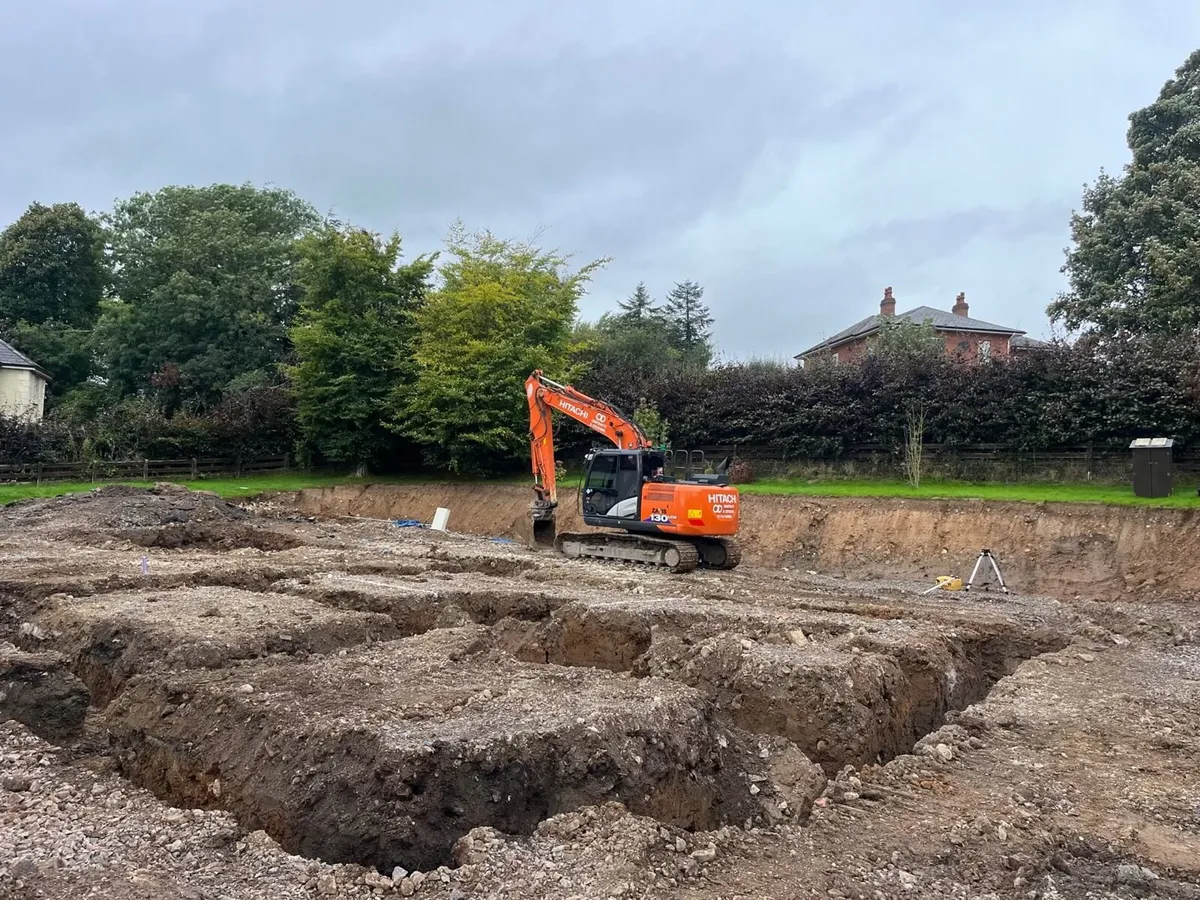 Crusher digger hire  building contractor new build - Image 4