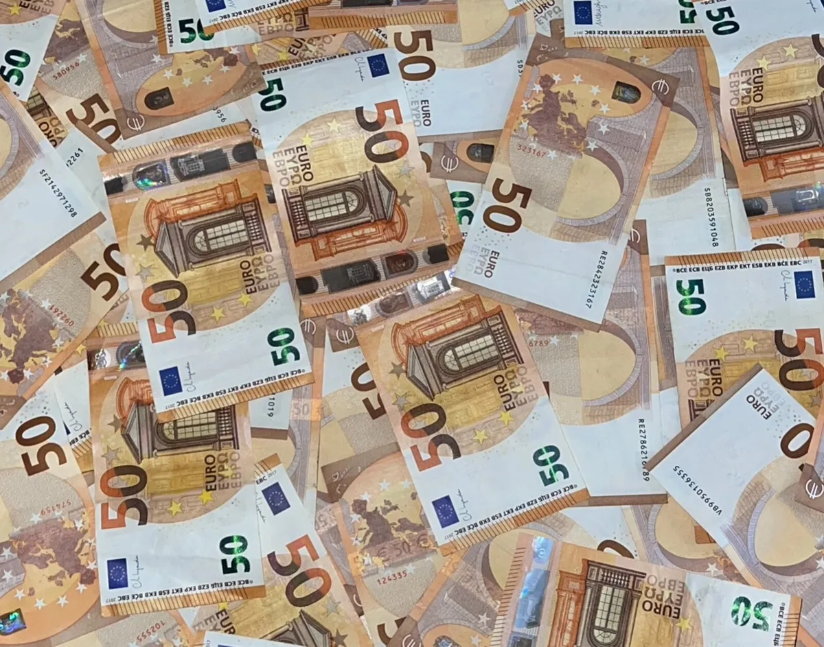 CASH FOR CARS SELL YOUR CAR TODAY