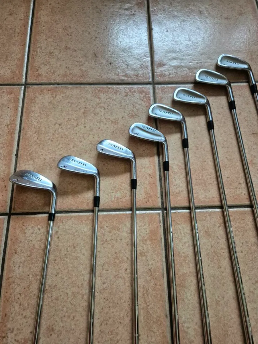 Maxfli A10 Tour Limited Irons 3 to 9 Iron SW also - Image 1