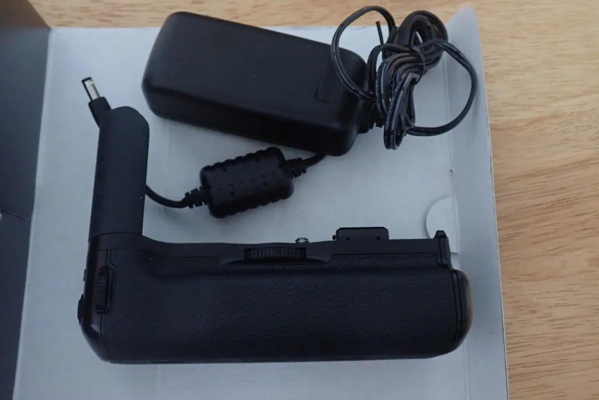 Fujifilm X-T2 Pawer Grip - Image 4
