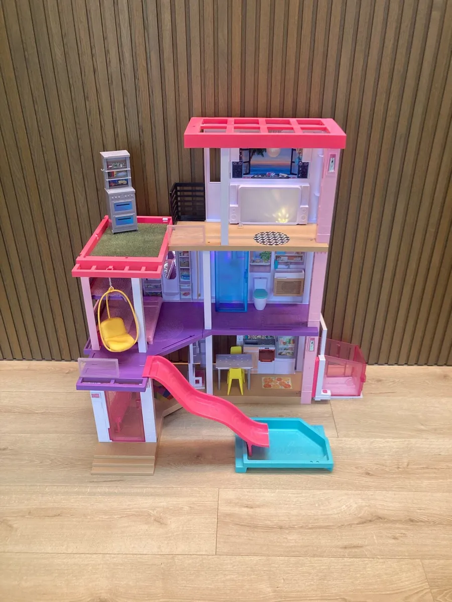 Barbie Dream house - Image 2