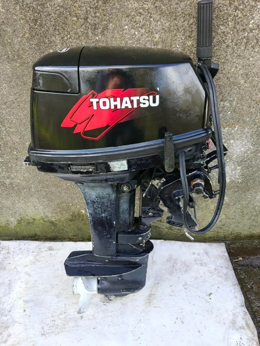 Outboard Motor - Image 1