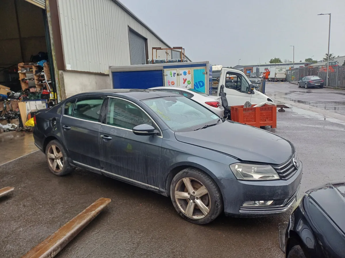 2013 VW PASSAT 1.6 2.0TDI BREAKING - Image 3