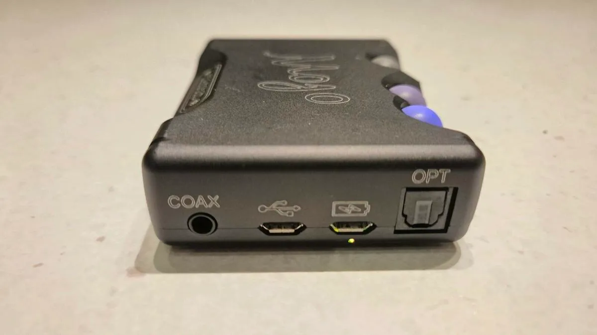 Chord Mojo DAC / Headphone Amp – Mint, Boxed, Hard - Image 4