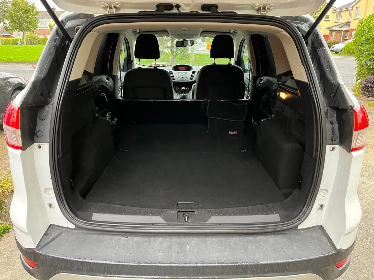 Ford Kuga 2015 - Image 3