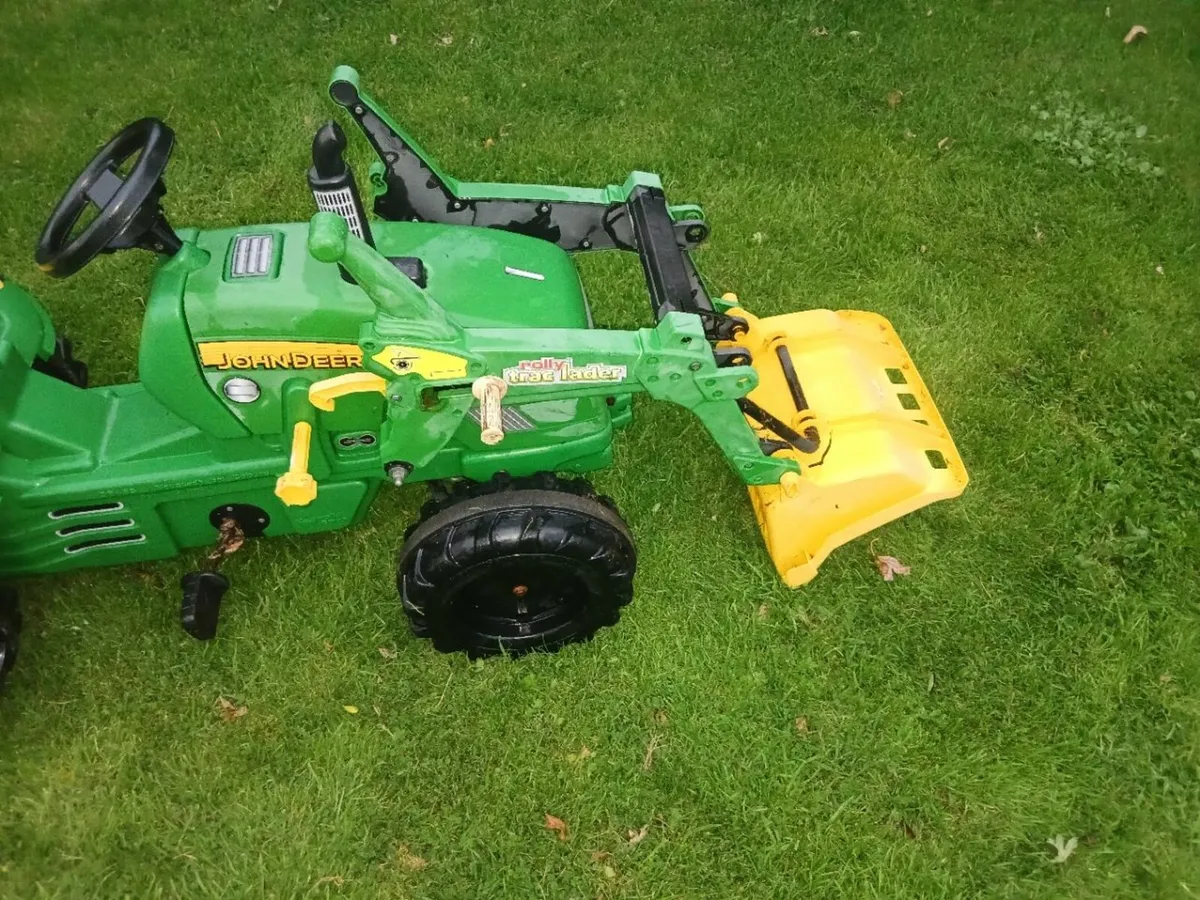 Rolly John Deere  wt Front Loader Large - Image 3