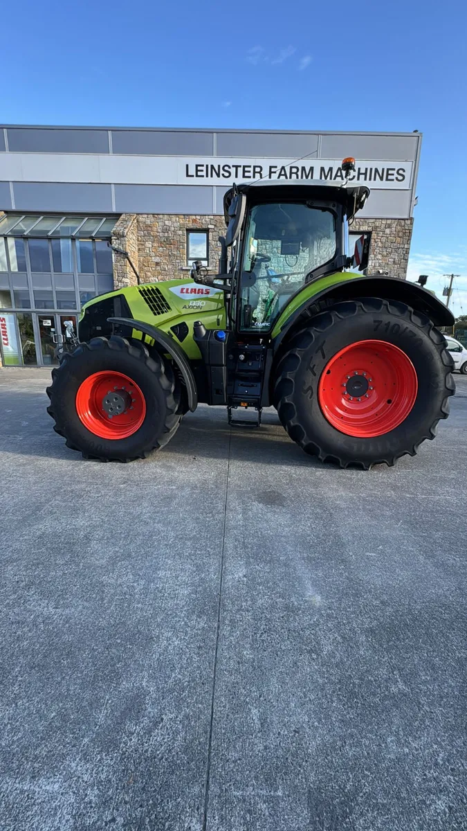 CLAAS Axion 830 - Image 1