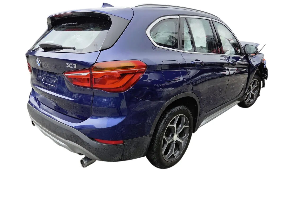 2015 BMW X1 For Breaking/Dismantling - Image 1