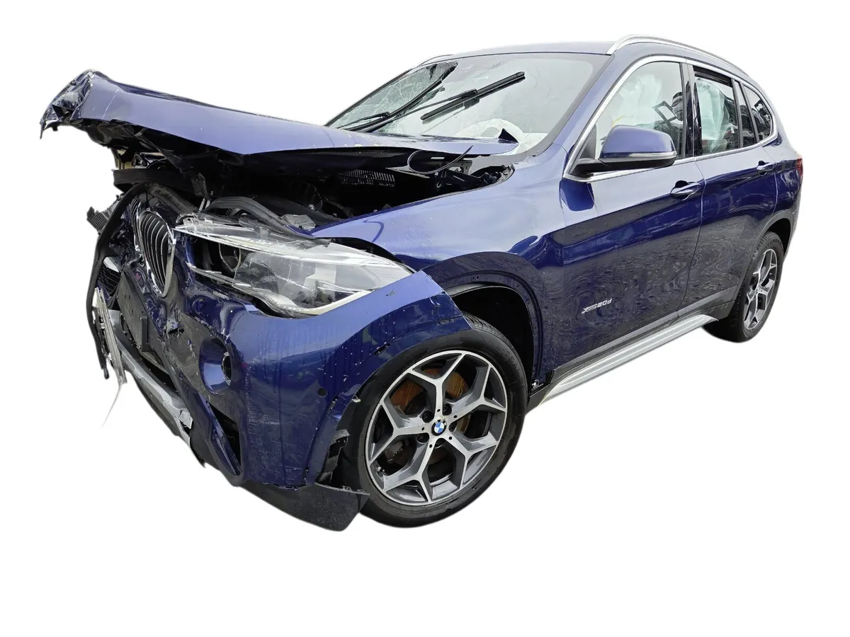 2015 BMW X1 For Breaking/Dismantling - Image 4