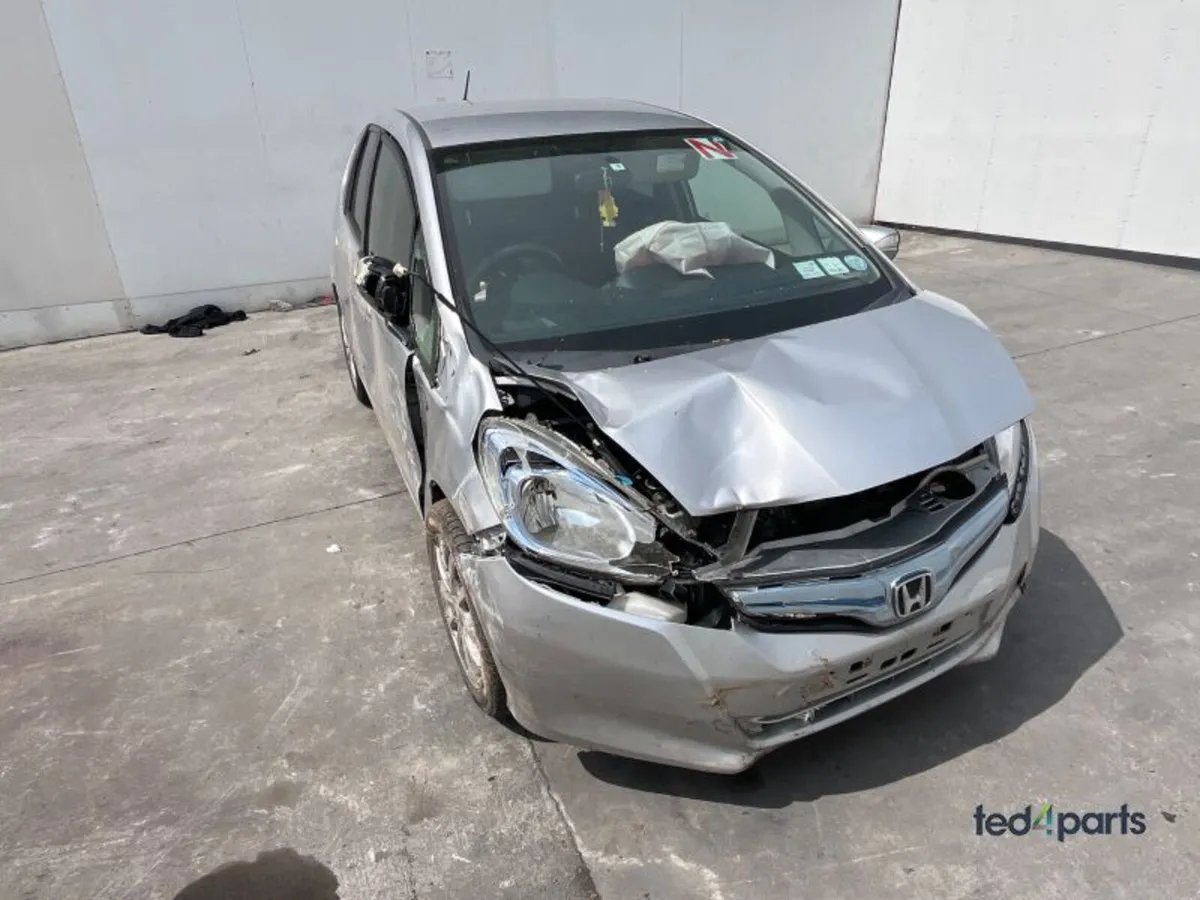 2013 Honda Fit For Breaking - Image 1