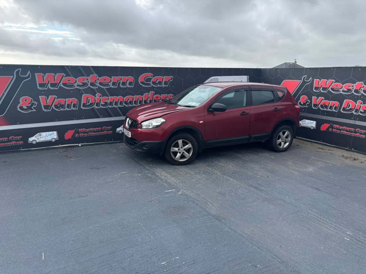 12 Nissan qashqui 1.6 diesel for dismantling