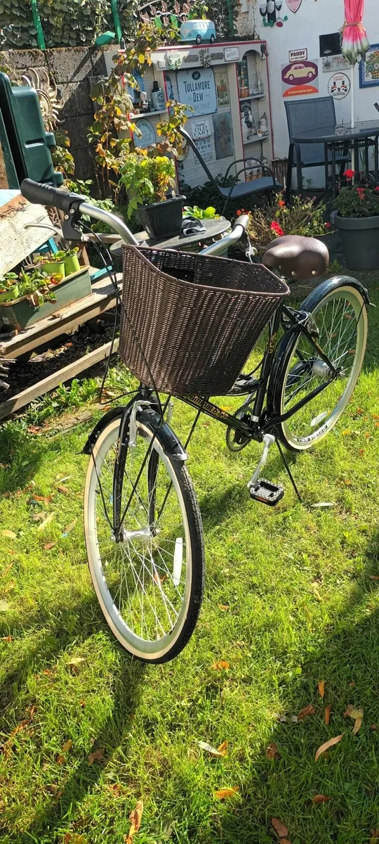 Ladies bike - Image 2