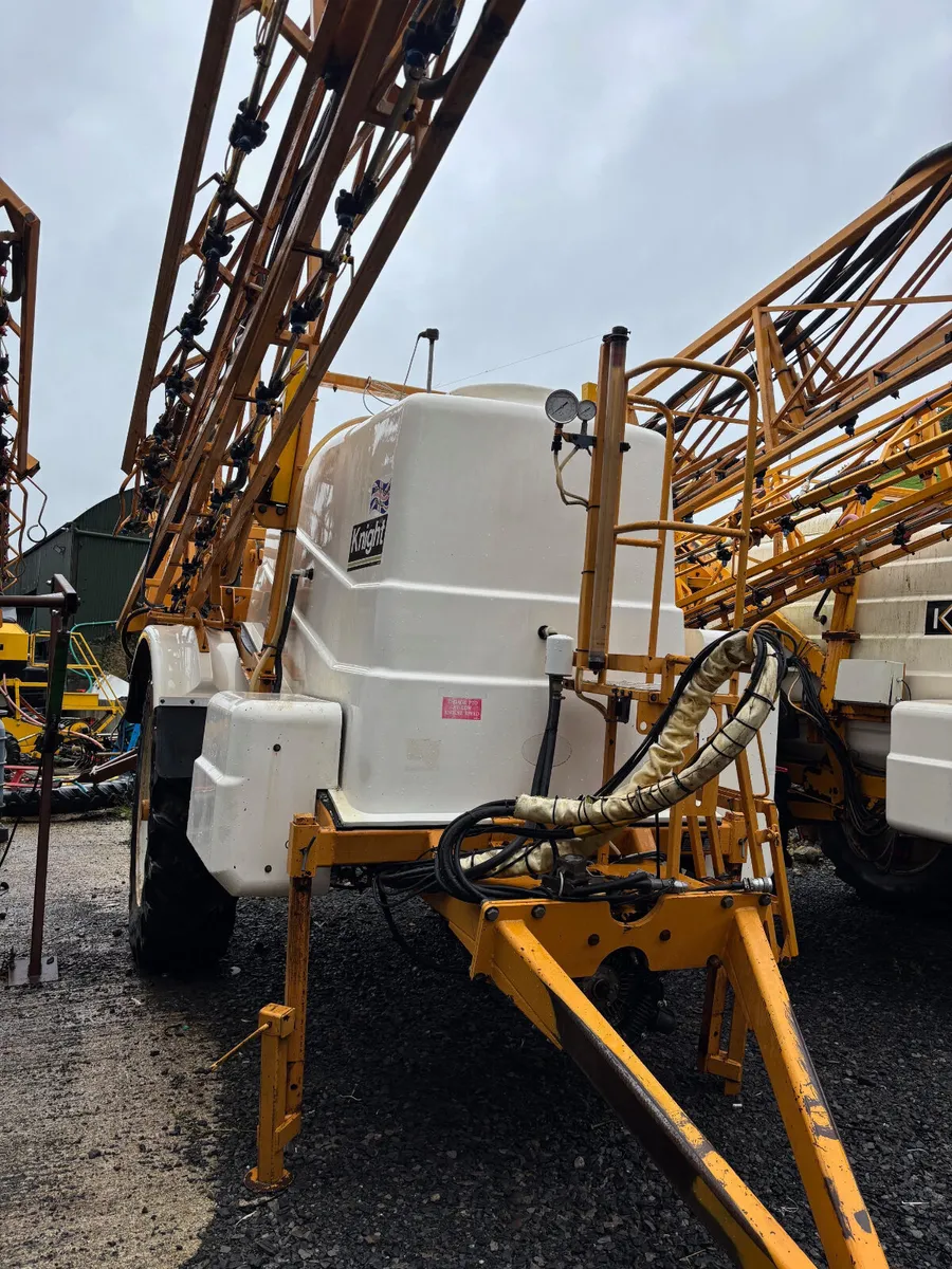Knight EUA- Trailed Sprayer - Image 1