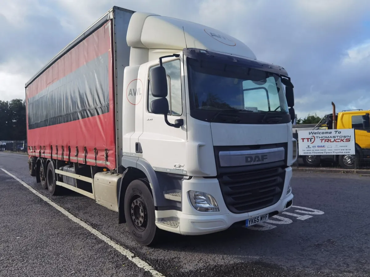 2015 Daf CF 330 euro 6 - Image 1