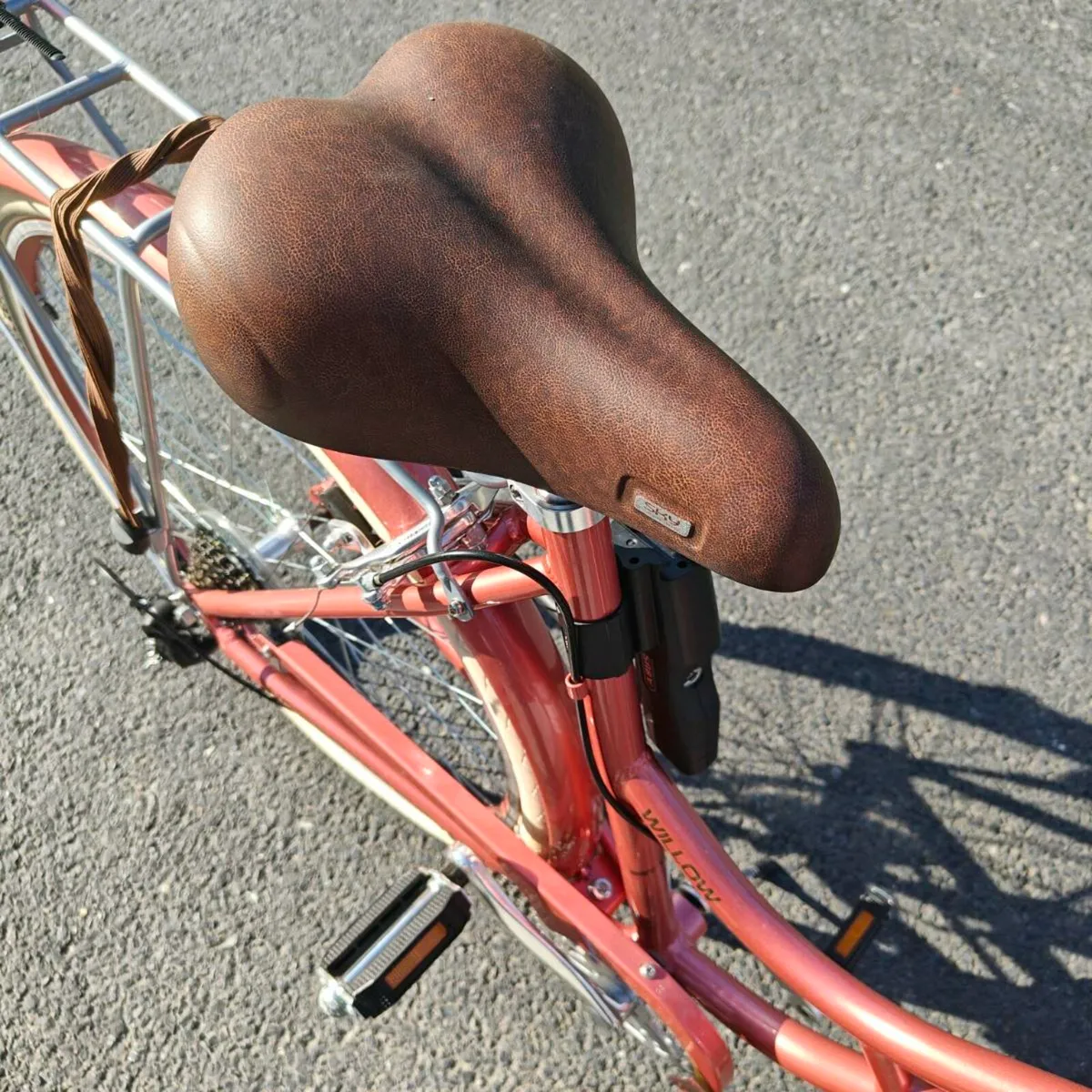 Ladies Bicycle - Image 4