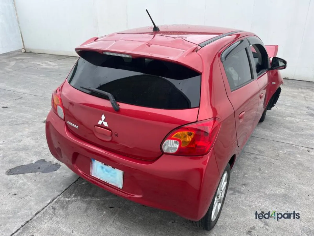 2015 Mitsubishi Mirage For Breaking - Image 4