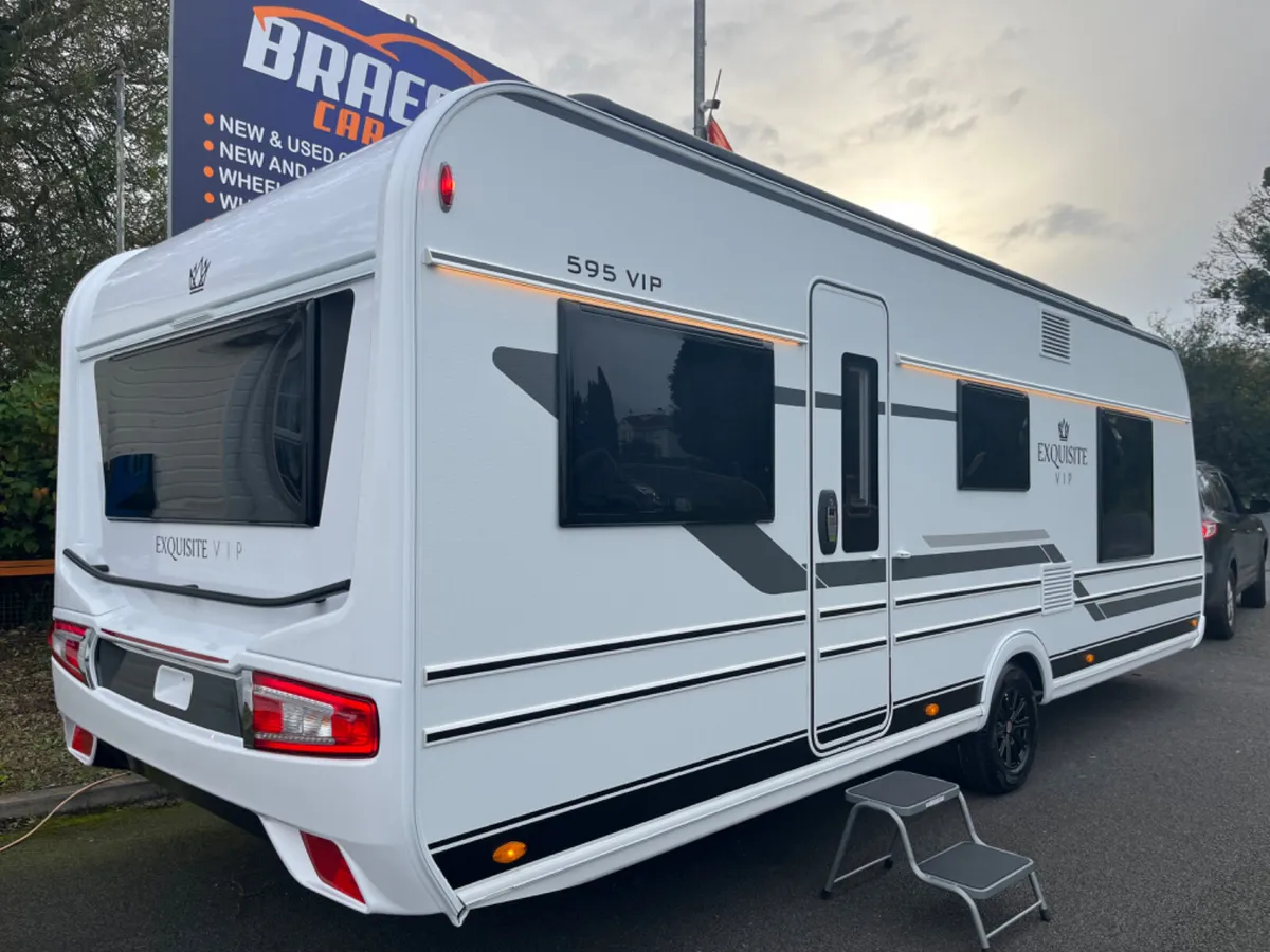 2024 LMC 595 VIP EXQUISITE 4/5 BERTH LUX CARAVAN - Image 3