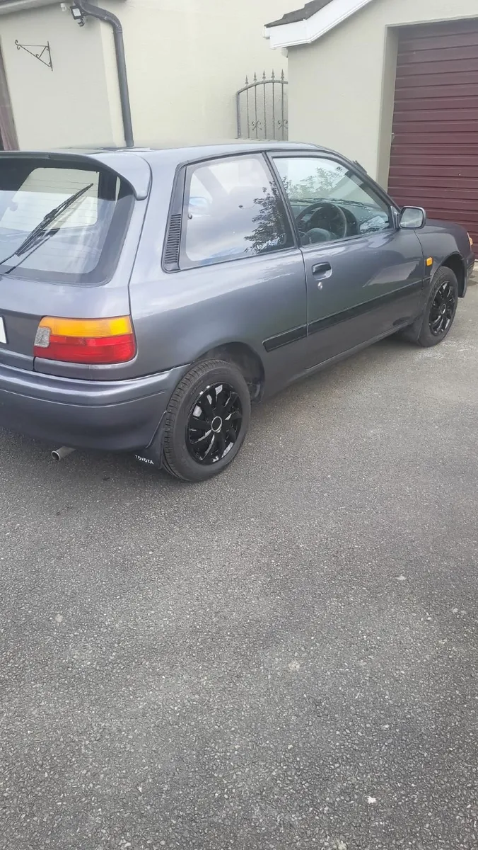 Toyota Starlet 1993 - Image 3