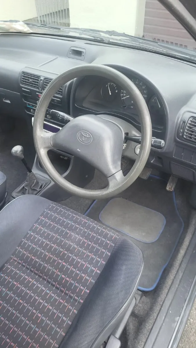 Toyota Starlet 1993 - Image 4