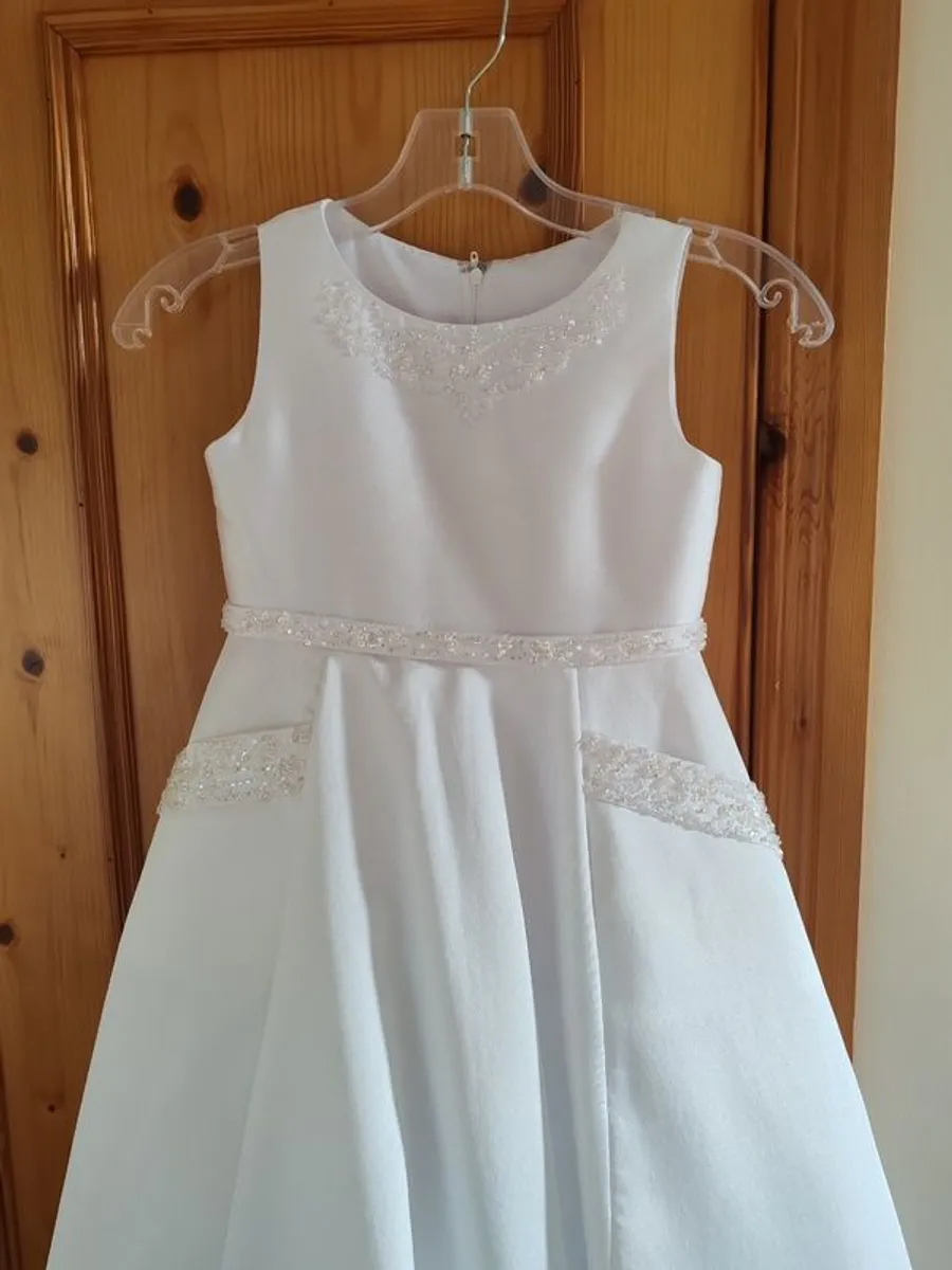 Communion dress - Image 3
