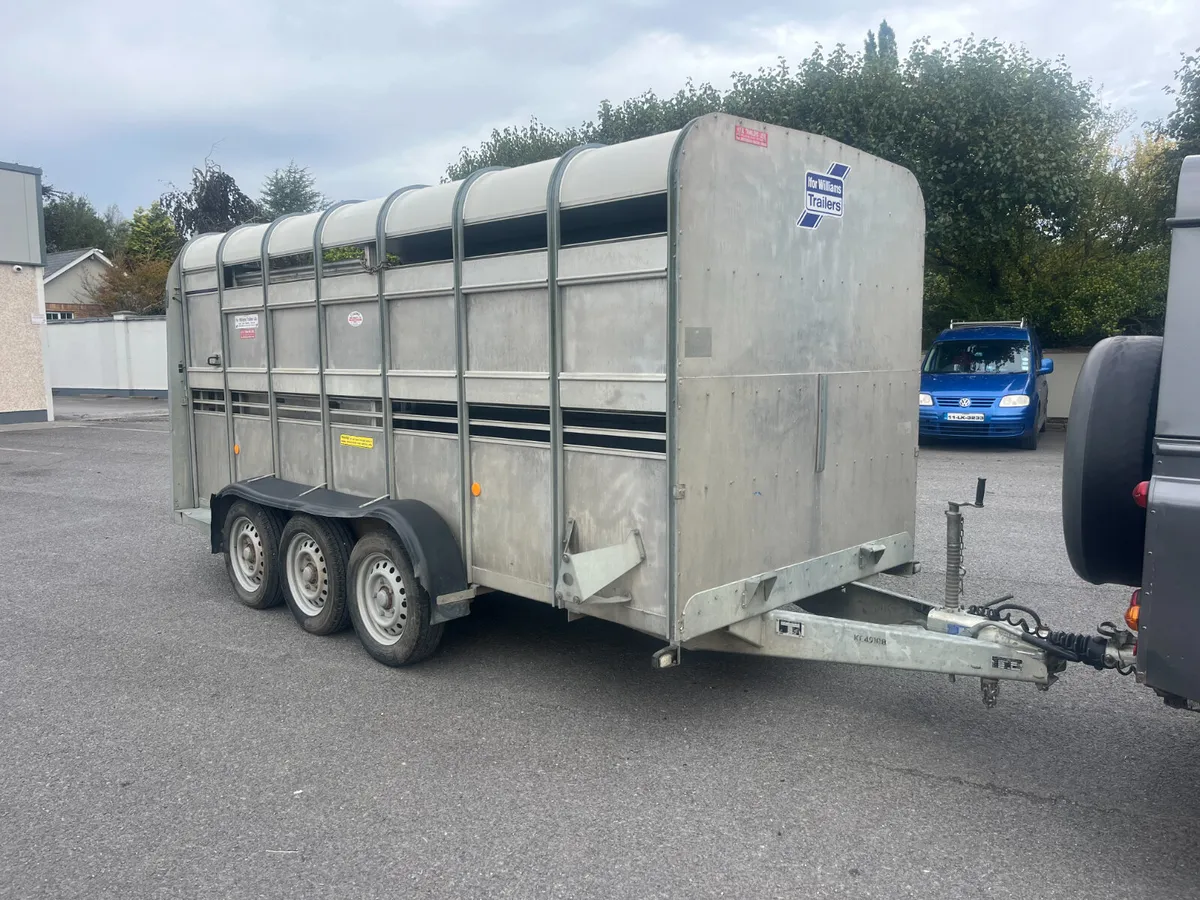 Ifor Williams 14ft Livestock Trailer - Image 2