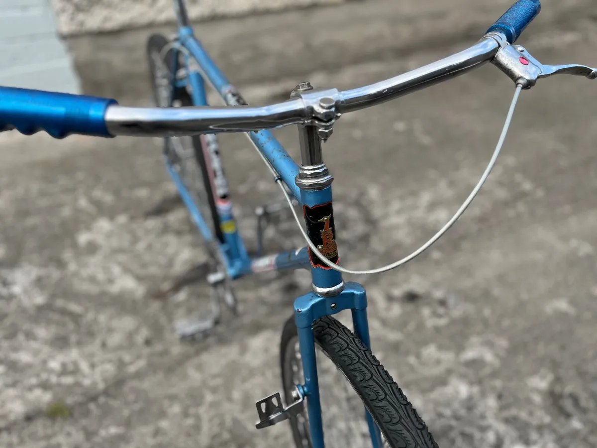 Vintage Bicycle - Image 2