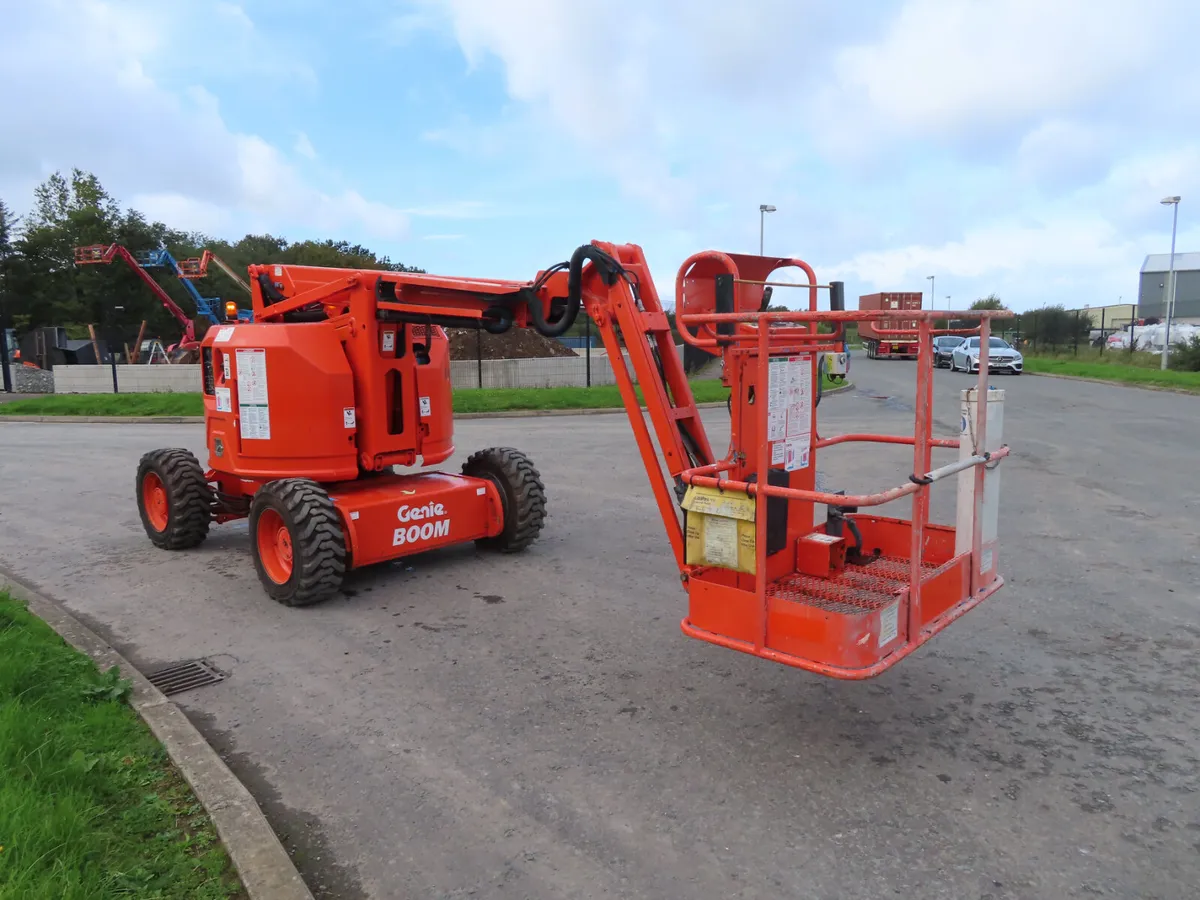 Genie Z34/22 Boom Lift - Cherry Picker - YOM 2010 - Image 3