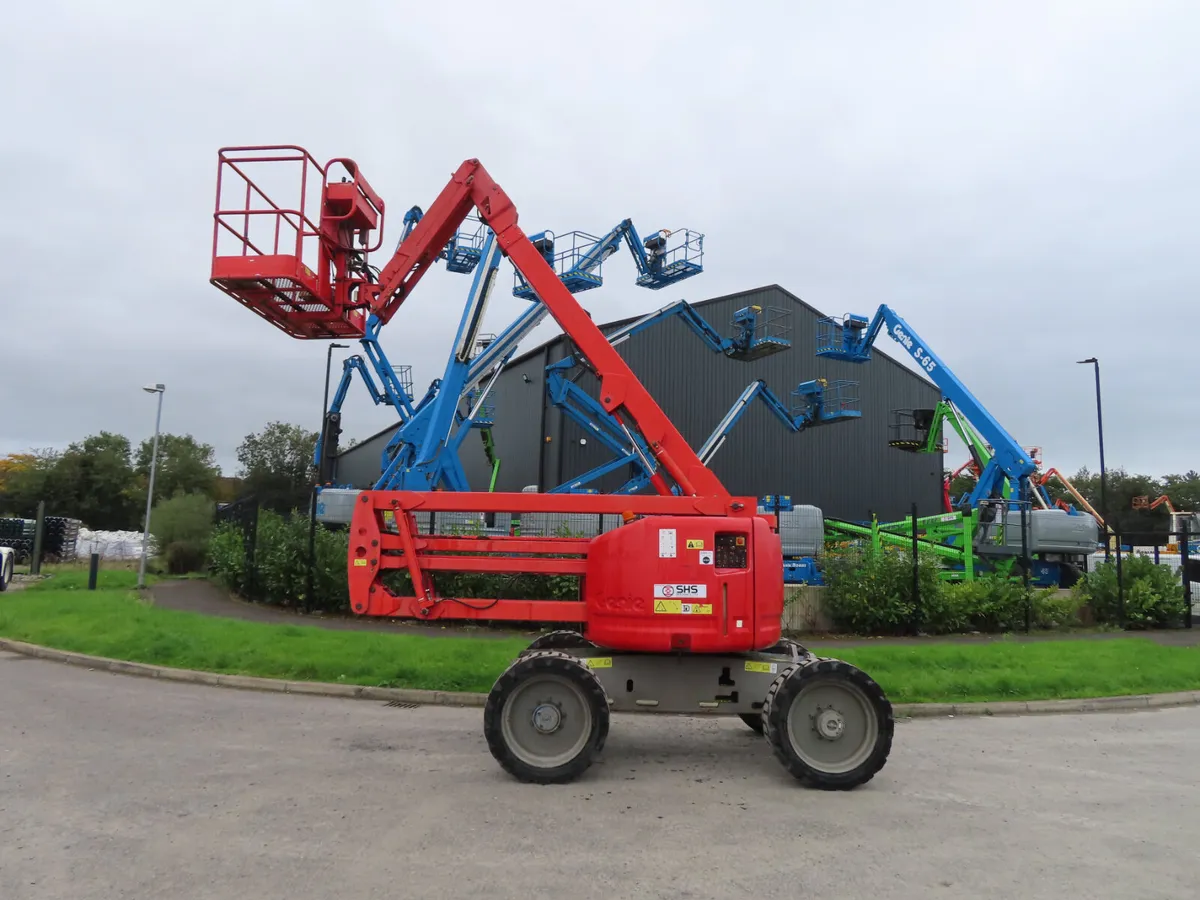 Genie Z45/25J Boom Lift -  Cherry Picker  YOM 2011 - Image 2