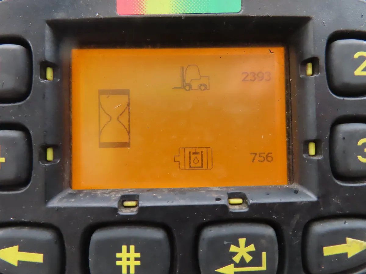 Hyster 1.8 Ton Electric Forklift YOM 2018 - Image 4